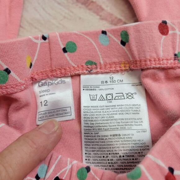 Gap Kid's Christmas pajama pants 12 - Picture 3 of 3